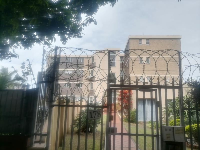 2 Bedroom Property for Sale in Amanzimtoti KwaZulu-Natal