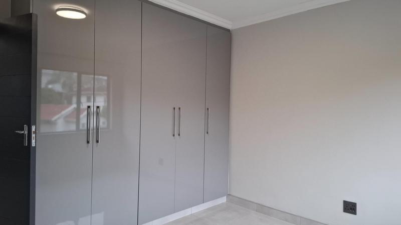 To Let 2 Bedroom Property for Rent in Overport KwaZulu-Natal