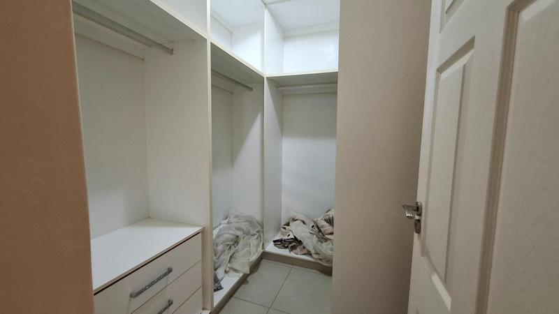 To Let 3 Bedroom Property for Rent in Sherwood KwaZulu-Natal