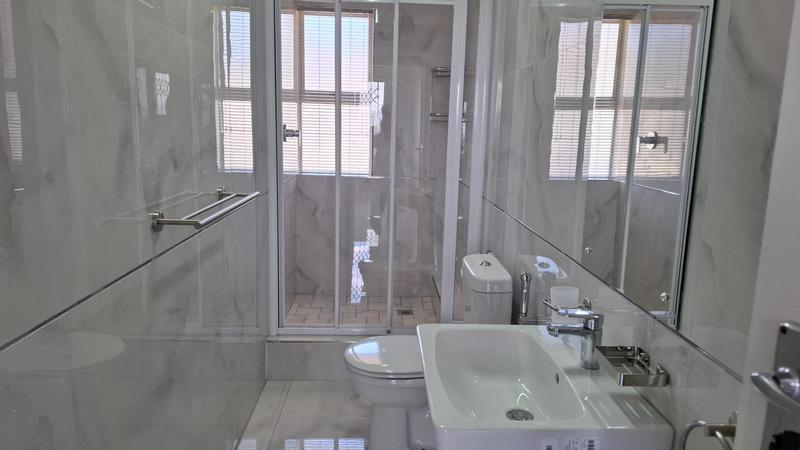 To Let 3 Bedroom Property for Rent in Sherwood KwaZulu-Natal