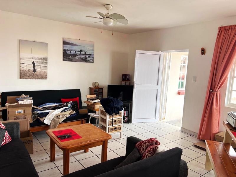 1 Bedroom Property for Sale in Margate KwaZulu-Natal