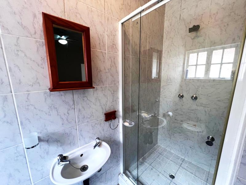 1 Bedroom Property for Sale in Margate KwaZulu-Natal