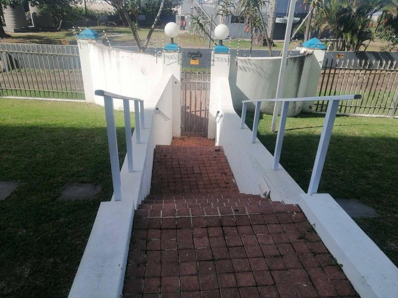 4 Bedroom Property for Sale in Margate KwaZulu-Natal