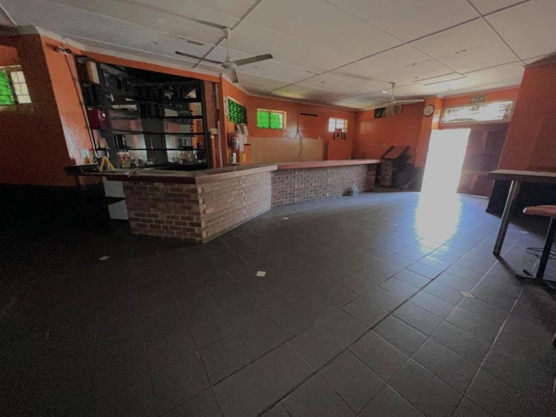 Commercial Property for Sale in Anerley KwaZulu-Natal