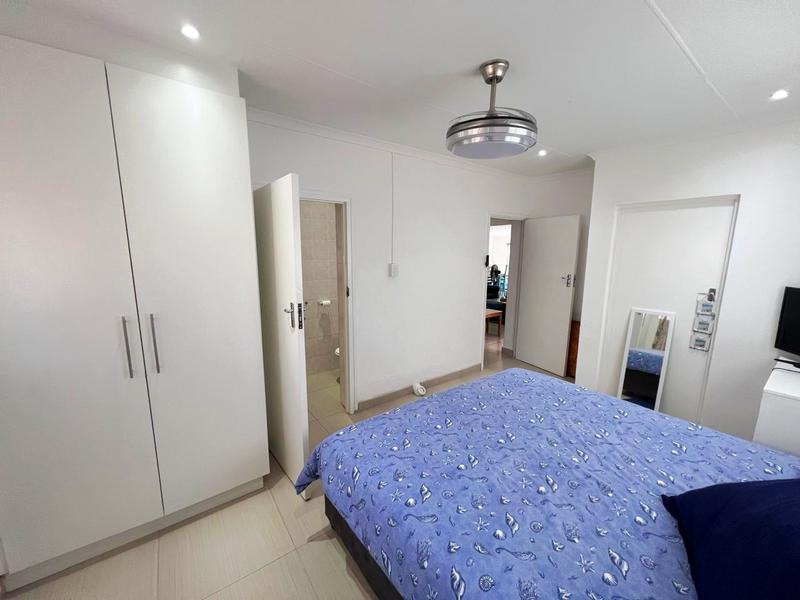 6 Bedroom Property for Sale in Port Edward KwaZulu-Natal