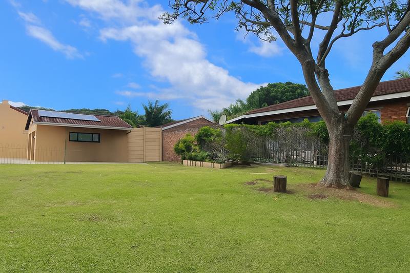 6 Bedroom Property for Sale in Port Edward KwaZulu-Natal