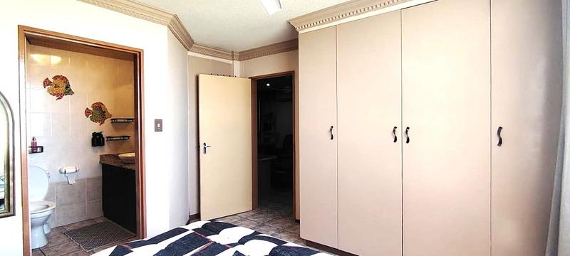 3 Bedroom Property for Sale in Margate Beach KwaZulu-Natal