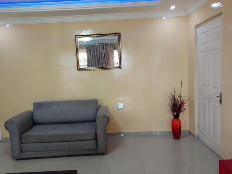 4 Bedroom Property for Sale in Inanda Glebe KwaZulu-Natal