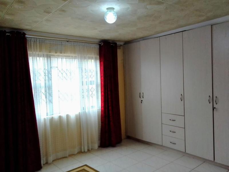 4 Bedroom Property for Sale in Inanda Glebe KwaZulu-Natal