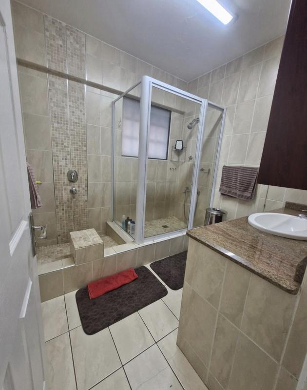 To Let 3 Bedroom Property for Rent in Durban Central KwaZulu-Natal