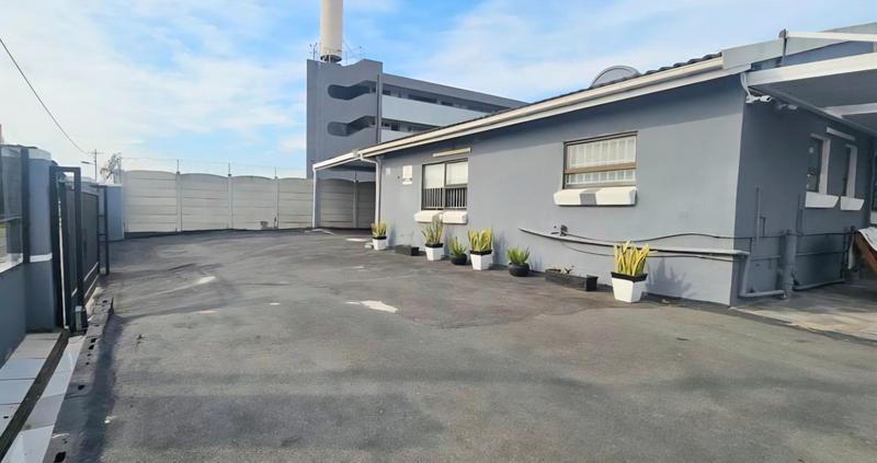 4 Bedroom Property for Sale in Overport KwaZulu-Natal