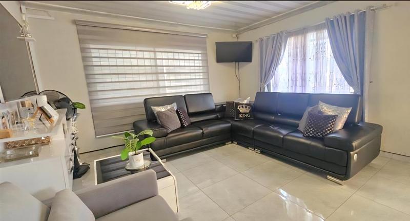 4 Bedroom Property for Sale in Overport KwaZulu-Natal