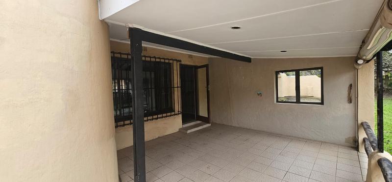 To Let 3 Bedroom Property for Rent in Scottburgh South KwaZulu-Natal