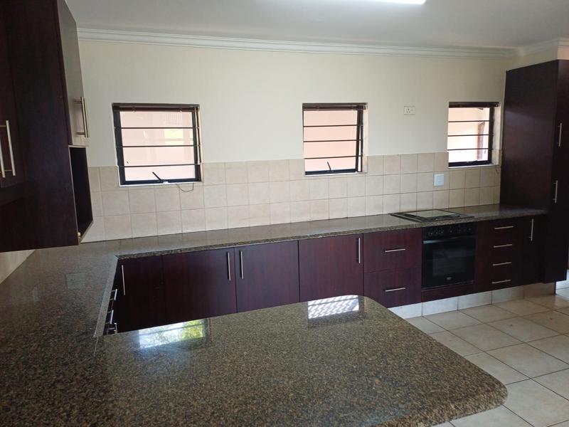 To Let 4 Bedroom Property for Rent in Ballito KwaZulu-Natal