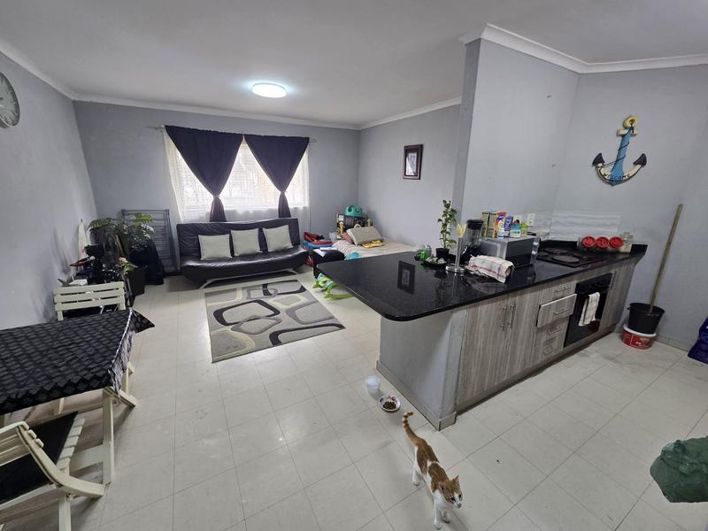 1 Bedroom Property for Sale in Overport KwaZulu-Natal