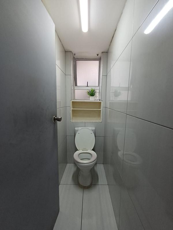 To Let 1 Bedroom Property for Rent in Victoria Embankment KwaZulu-Natal