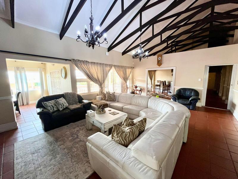 To Let 4 Bedroom Property for Rent in Mtunzini KwaZulu-Natal