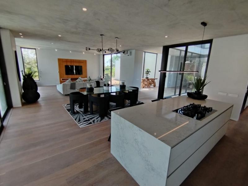 4 Bedroom Property for Sale in Hawaan KwaZulu-Natal