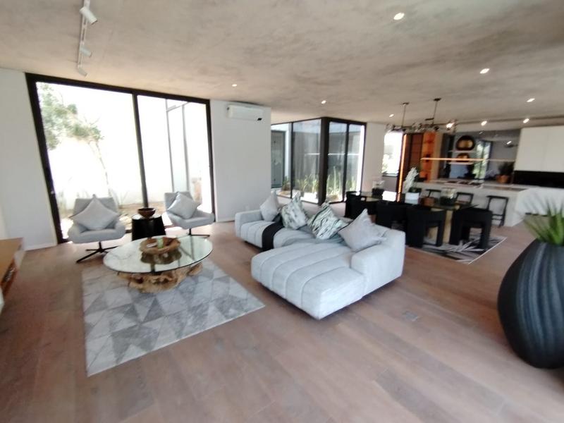 4 Bedroom Property for Sale in Hawaan KwaZulu-Natal