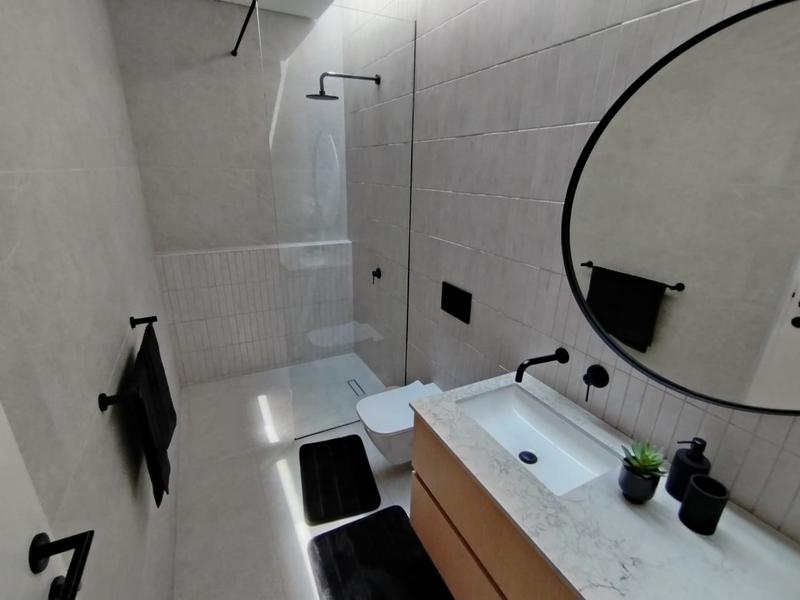 4 Bedroom Property for Sale in Hawaan KwaZulu-Natal