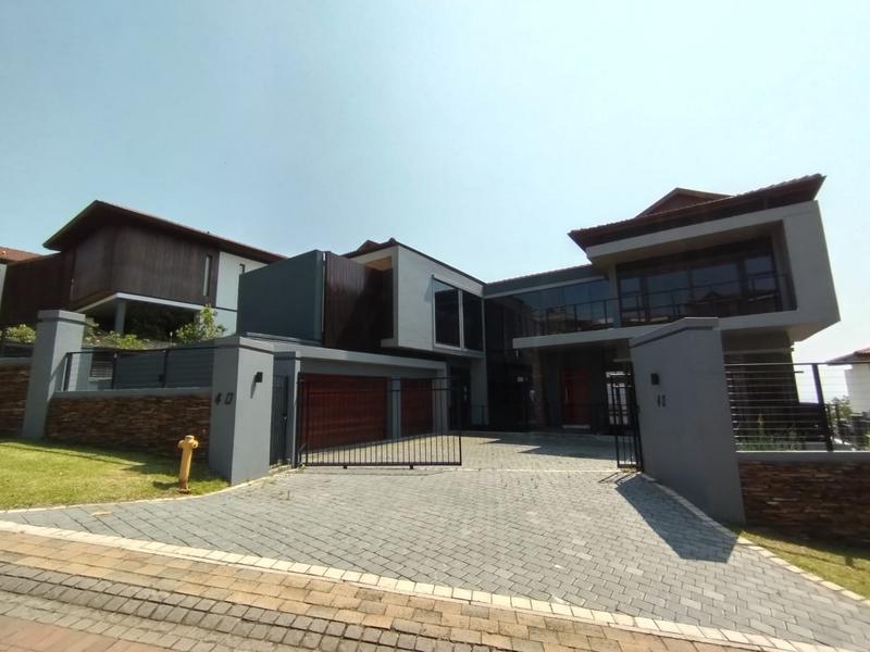 6 Bedroom Property for Sale in Izinga Park KwaZulu-Natal