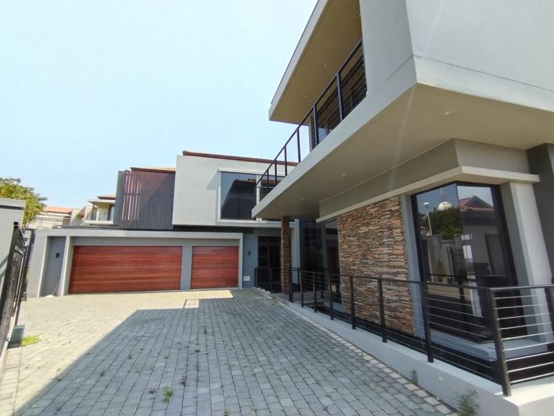 6 Bedroom Property for Sale in Izinga Park KwaZulu-Natal