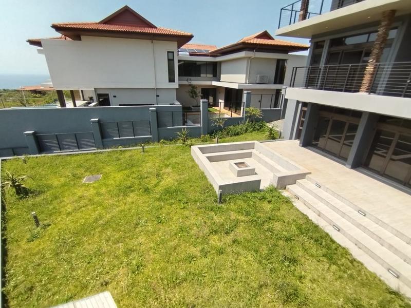 6 Bedroom Property for Sale in Izinga Park KwaZulu-Natal