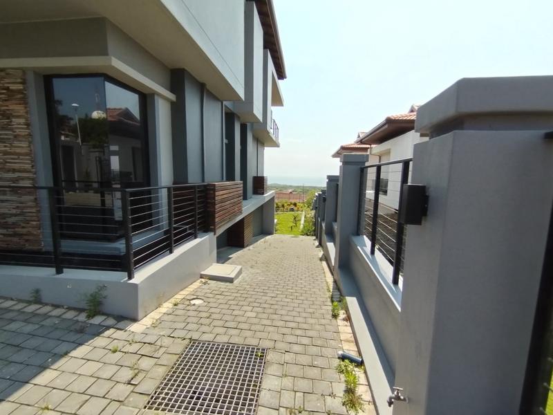 6 Bedroom Property for Sale in Izinga Park KwaZulu-Natal