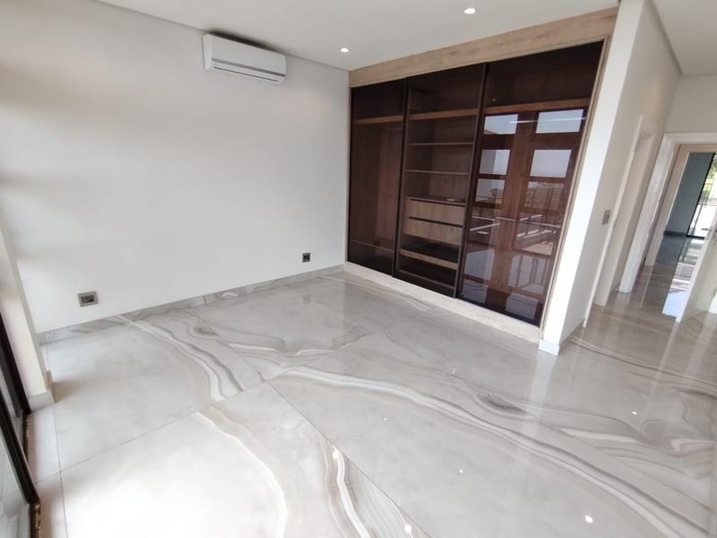 6 Bedroom Property for Sale in Izinga Park KwaZulu-Natal