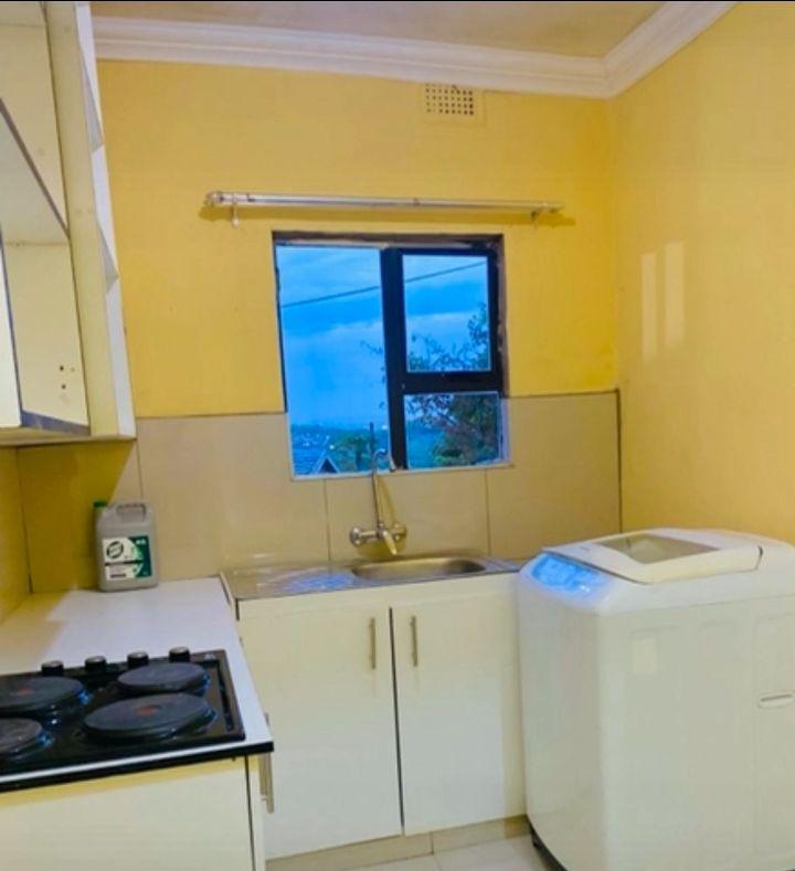 To Let 2 Bedroom Property for Rent in Avoca KwaZulu-Natal