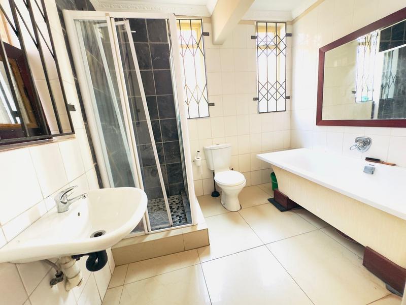 To Let 3 Bedroom Property for Rent in Windermere KwaZulu-Natal