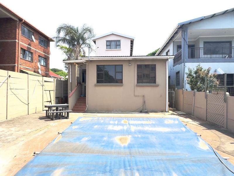 To Let 3 Bedroom Property for Rent in Windermere KwaZulu-Natal