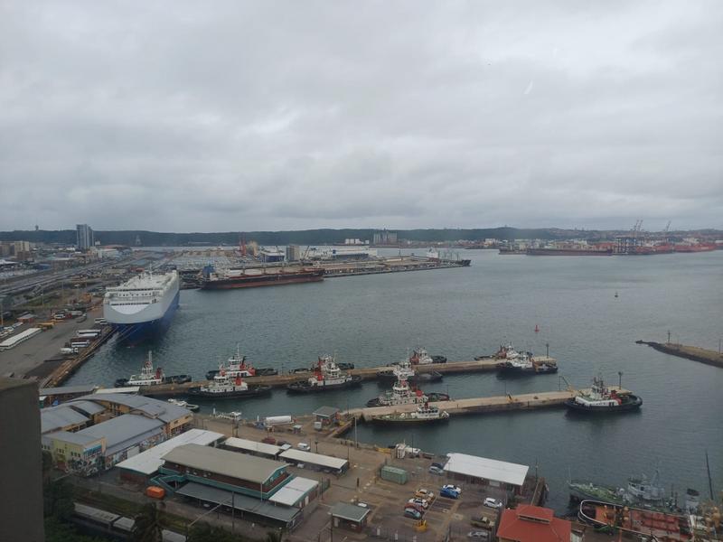 To Let 1 Bedroom Property for Rent in Esplanade KwaZulu-Natal