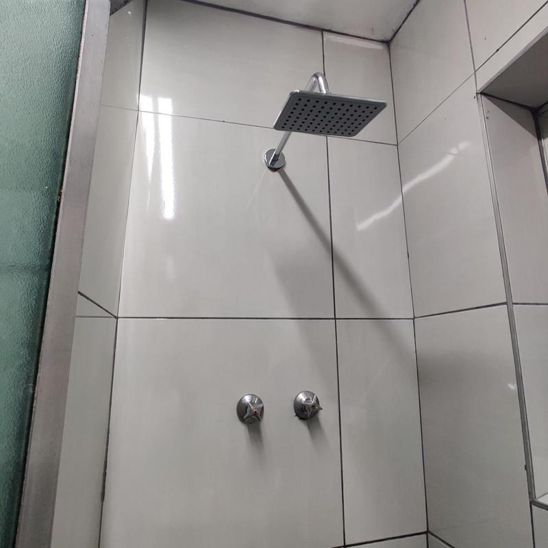 To Let 1 Bedroom Property for Rent in Esplanade KwaZulu-Natal