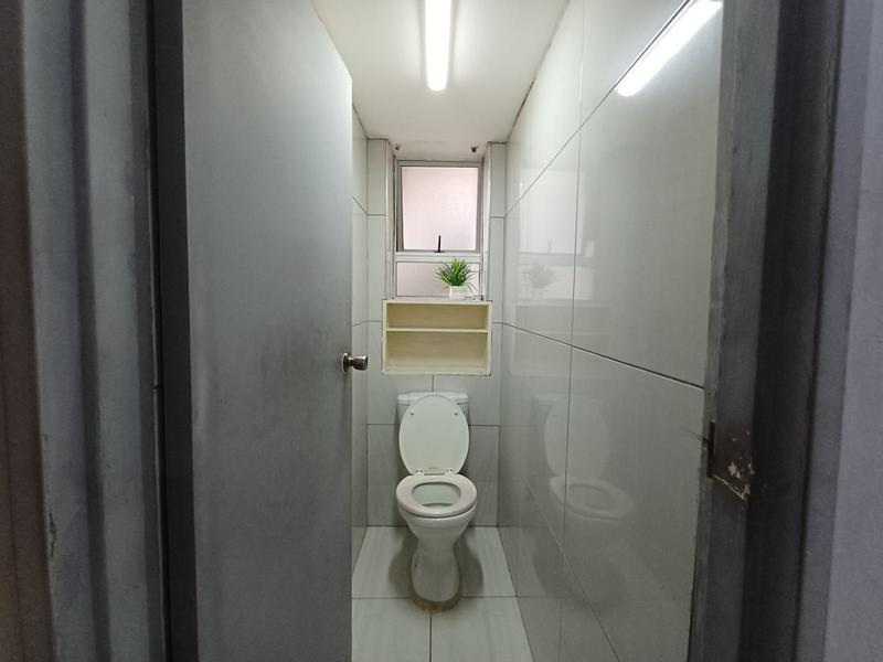 To Let 1 Bedroom Property for Rent in Esplanade KwaZulu-Natal