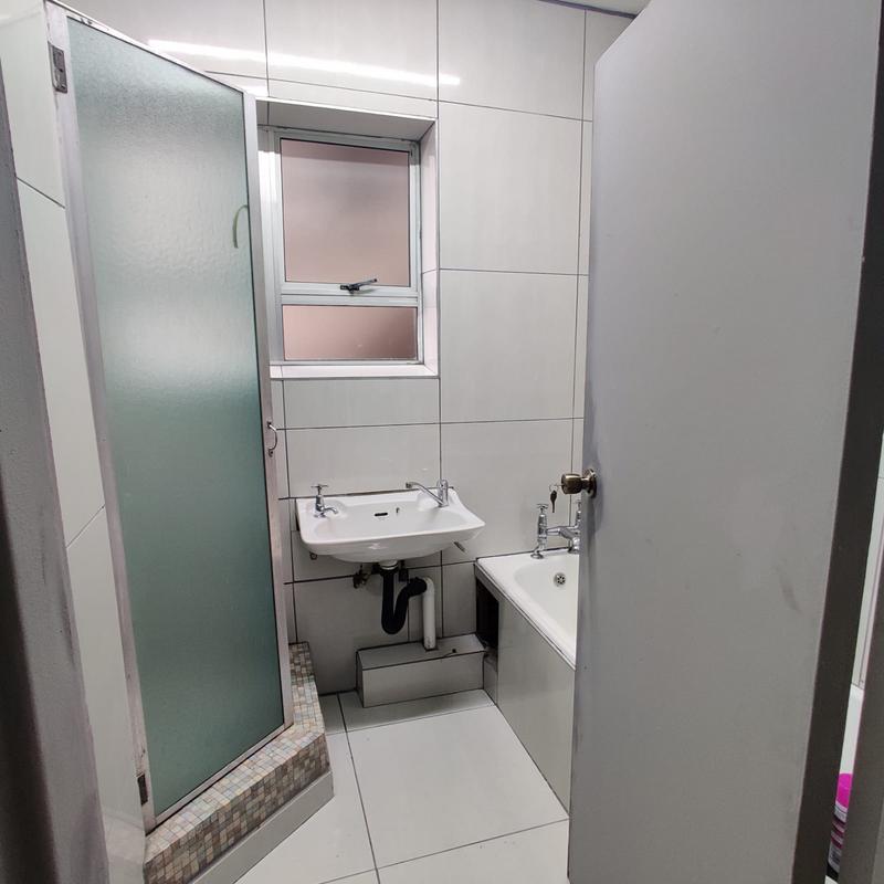 1 Bedroom Property for Sale in Esplanade KwaZulu-Natal