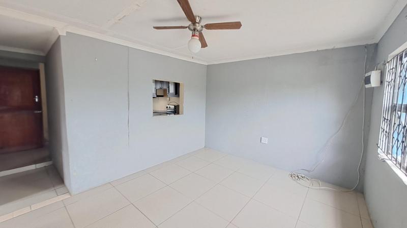 7 Bedroom Property for Sale in Kwamakhutha KwaZulu-Natal