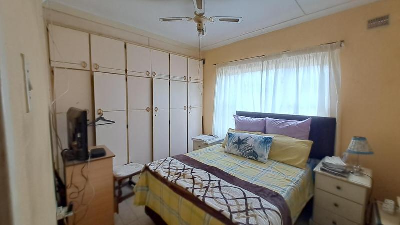 3 Bedroom Property for Sale in Umlazi KwaZulu-Natal