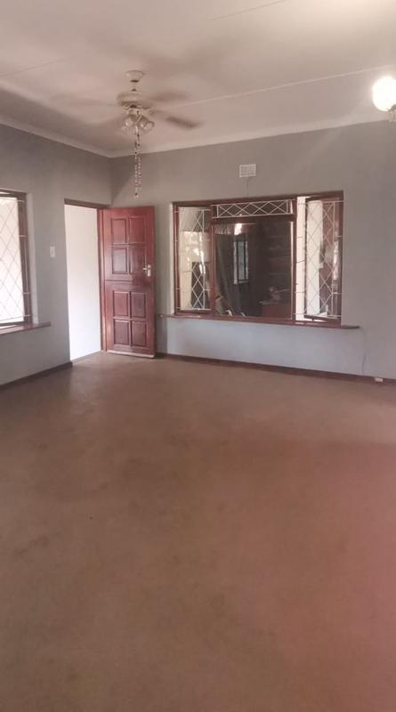 To Let 1 Bedroom Property for Rent in Richem KwaZulu-Natal