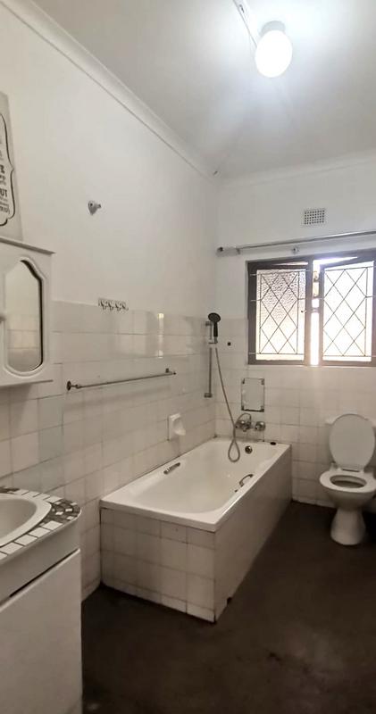 To Let 1 Bedroom Property for Rent in Richem KwaZulu-Natal