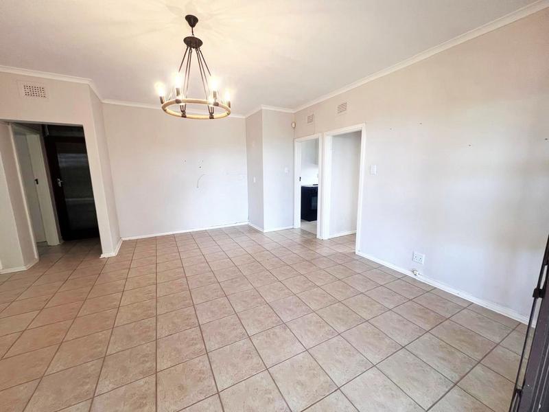 To Let 2 Bedroom Property for Rent in Uvongo KwaZulu-Natal