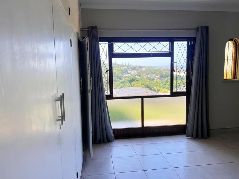 To Let 2 Bedroom Property for Rent in Uvongo KwaZulu-Natal