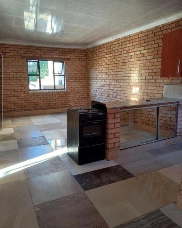 2 Bedroom Property for Sale in Bellair KwaZulu-Natal