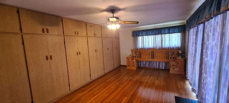 5 Bedroom Property for Sale in Dundee KwaZulu-Natal