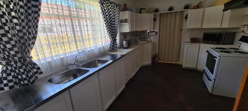 5 Bedroom Property for Sale in Dundee KwaZulu-Natal