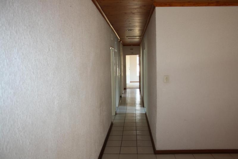 5 Bedroom Property for Sale in Dundee KwaZulu-Natal