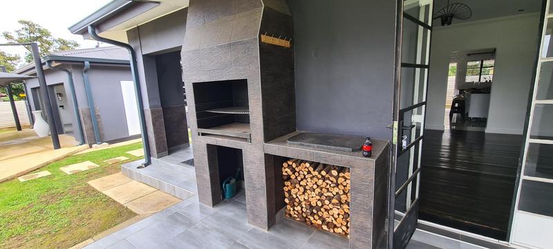 4 Bedroom Property for Sale in Glencoe KwaZulu-Natal