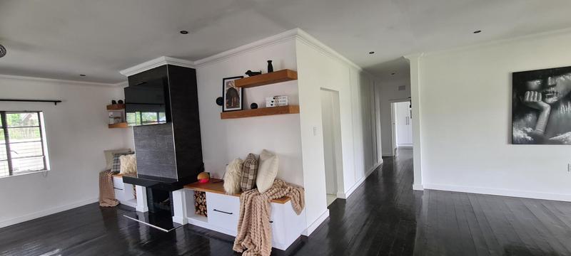 4 Bedroom Property for Sale in Glencoe KwaZulu-Natal