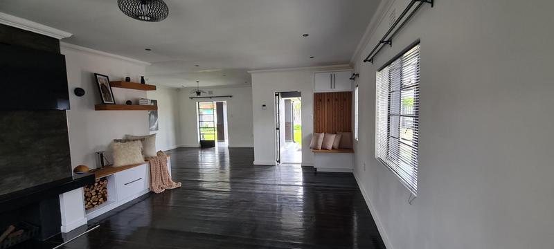 4 Bedroom Property for Sale in Glencoe KwaZulu-Natal