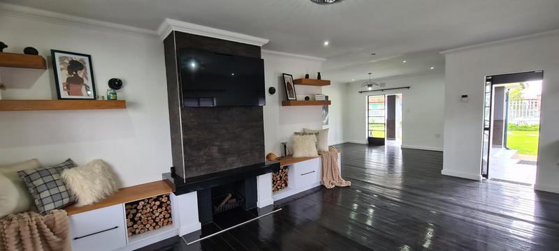 4 Bedroom Property for Sale in Glencoe KwaZulu-Natal